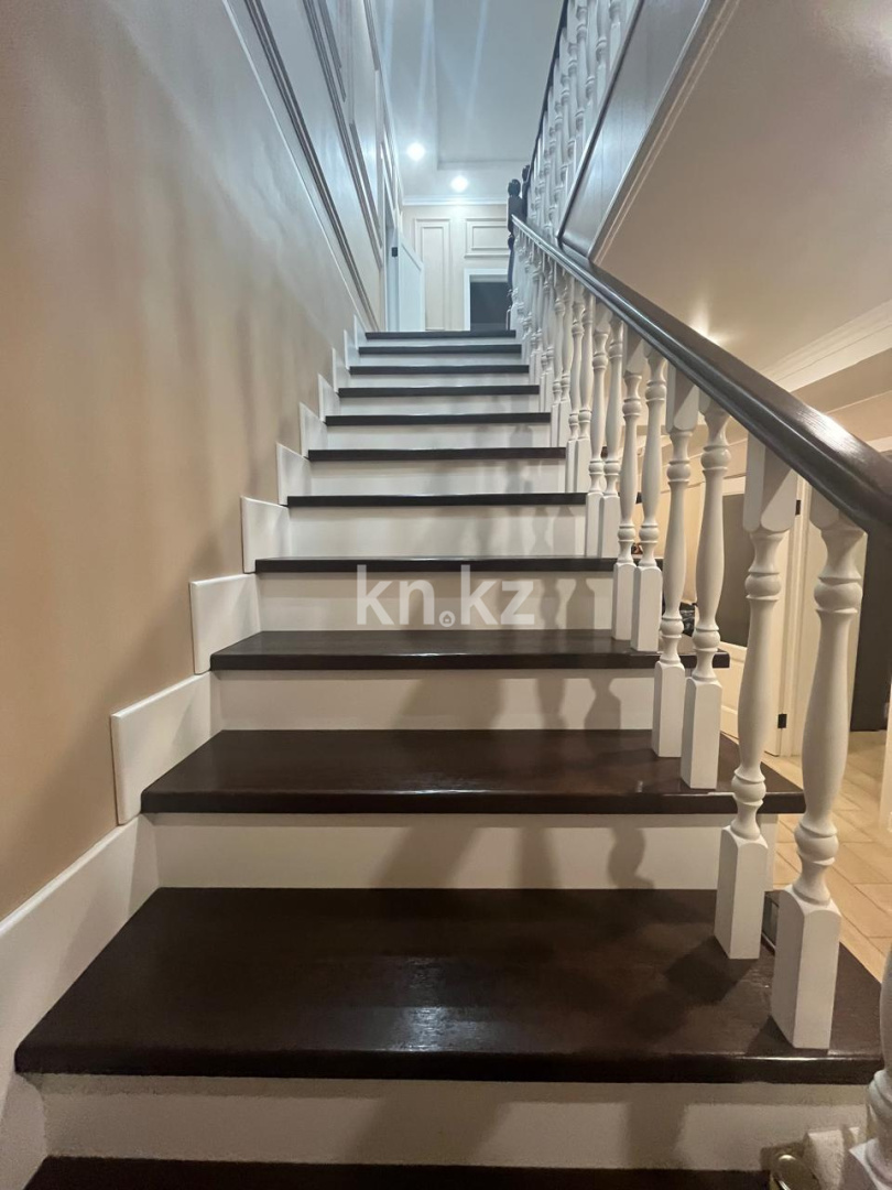 Продажа 6-комнатного дома, 267 м², 5-я в Караганде - фото 14