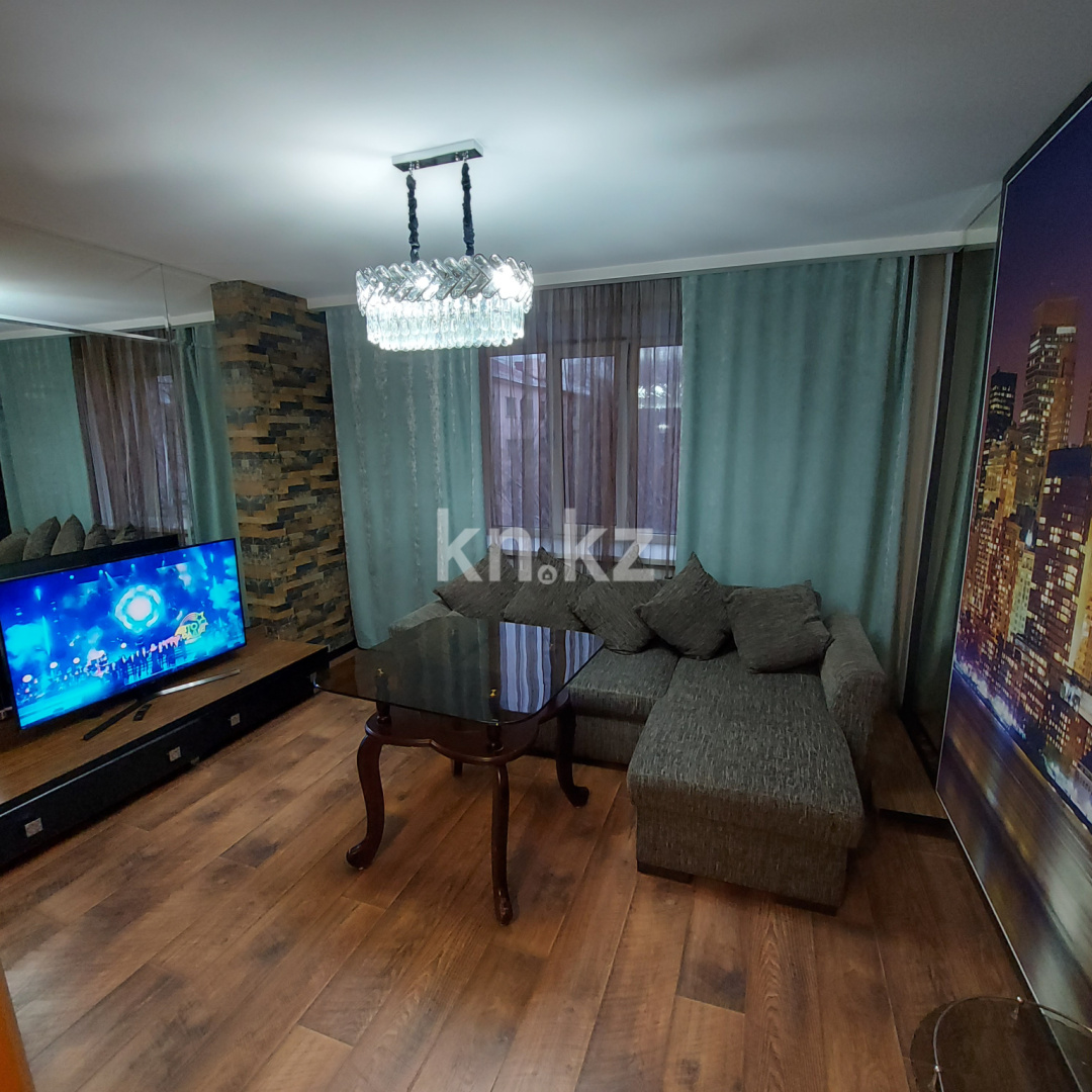 Аренда 2-комнатной квартиры, 48 м², Бухар Жырау, дом  56/2 - Аренда квартиры помесячно в Караганде фото 4 из 9