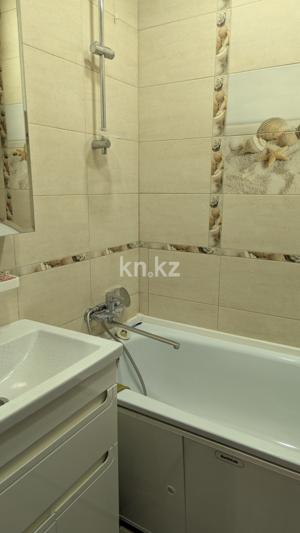 Продажа 4-комнатной квартиры, 77 м² - Продажа четырехкомнатных квартир от собственников в Караганде фото 5 из 9