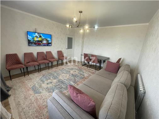 Продажа 3-комнатной квартиры, 90 м² - Продажа жилой и коммерческой недвижимости в Караганде фото 2 из 18