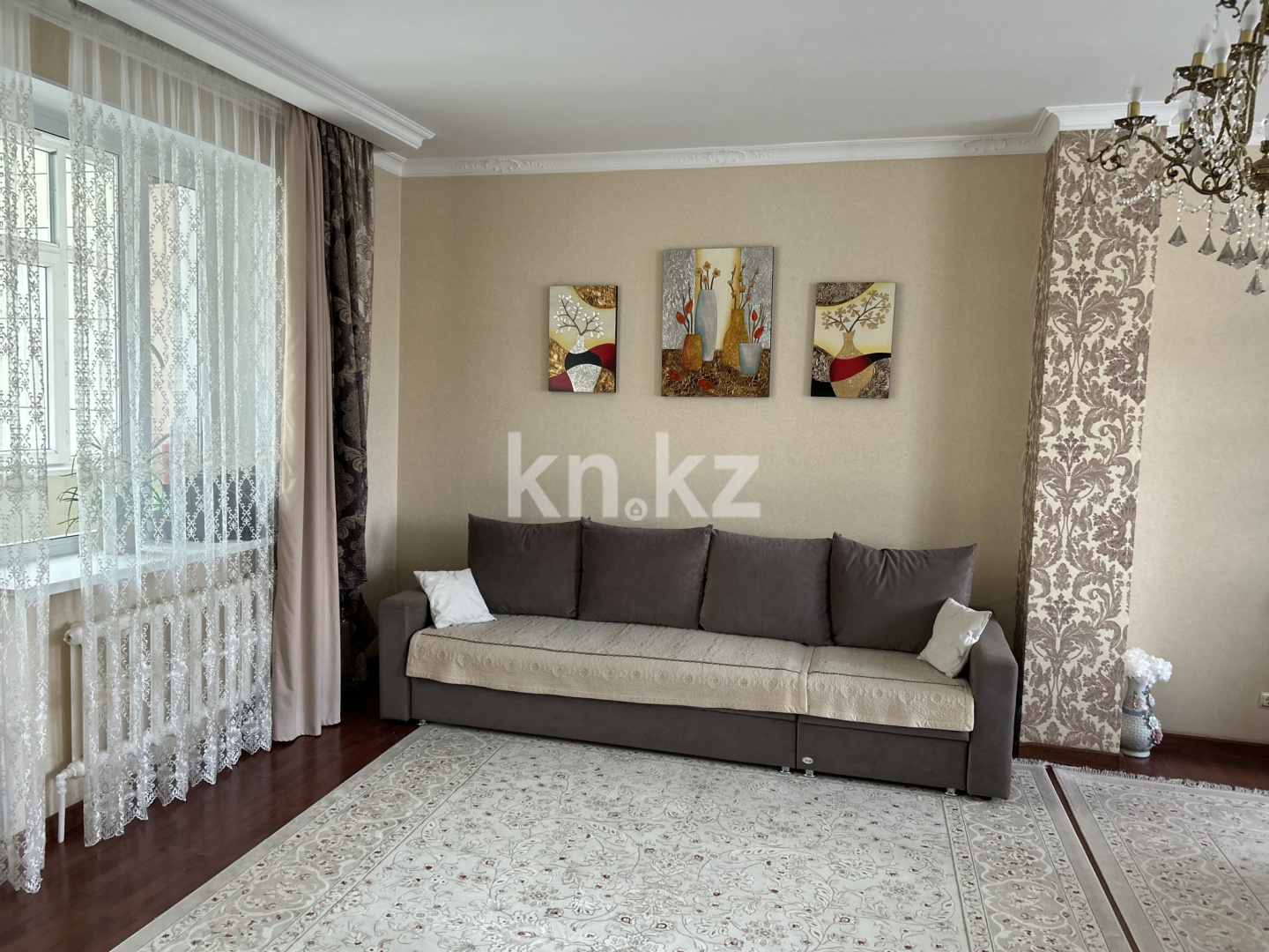 Продажа 4-комнатной квартиры, 140 м², ул. Сейфуллина, дом  8 - пр. Сарыарка - Продажа  четырехкомнатных квартир в новостройках Астаны без посредников фото 1 из 8