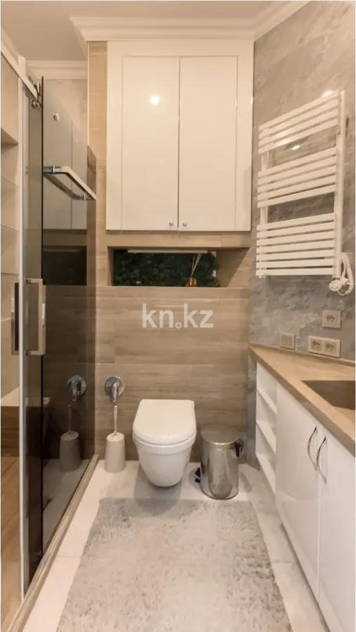 Продажа 4-комнатной квартиры, 146 м², ул. Аманжолова, дом  17 в Караганде - фото 7