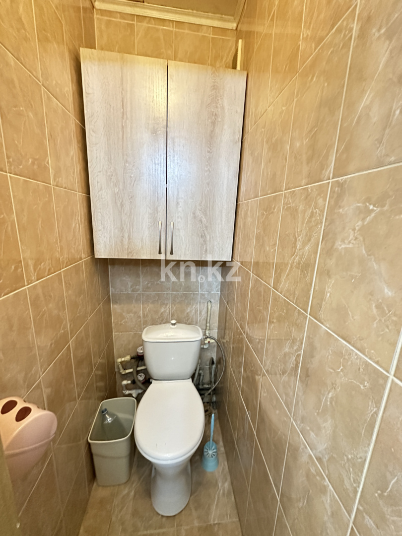 Продажа 2-комнатной квартиры, 45.8 м², ул. Аманжолова, дом  17 - Продажа квартир в Караганде фото 12 из 30