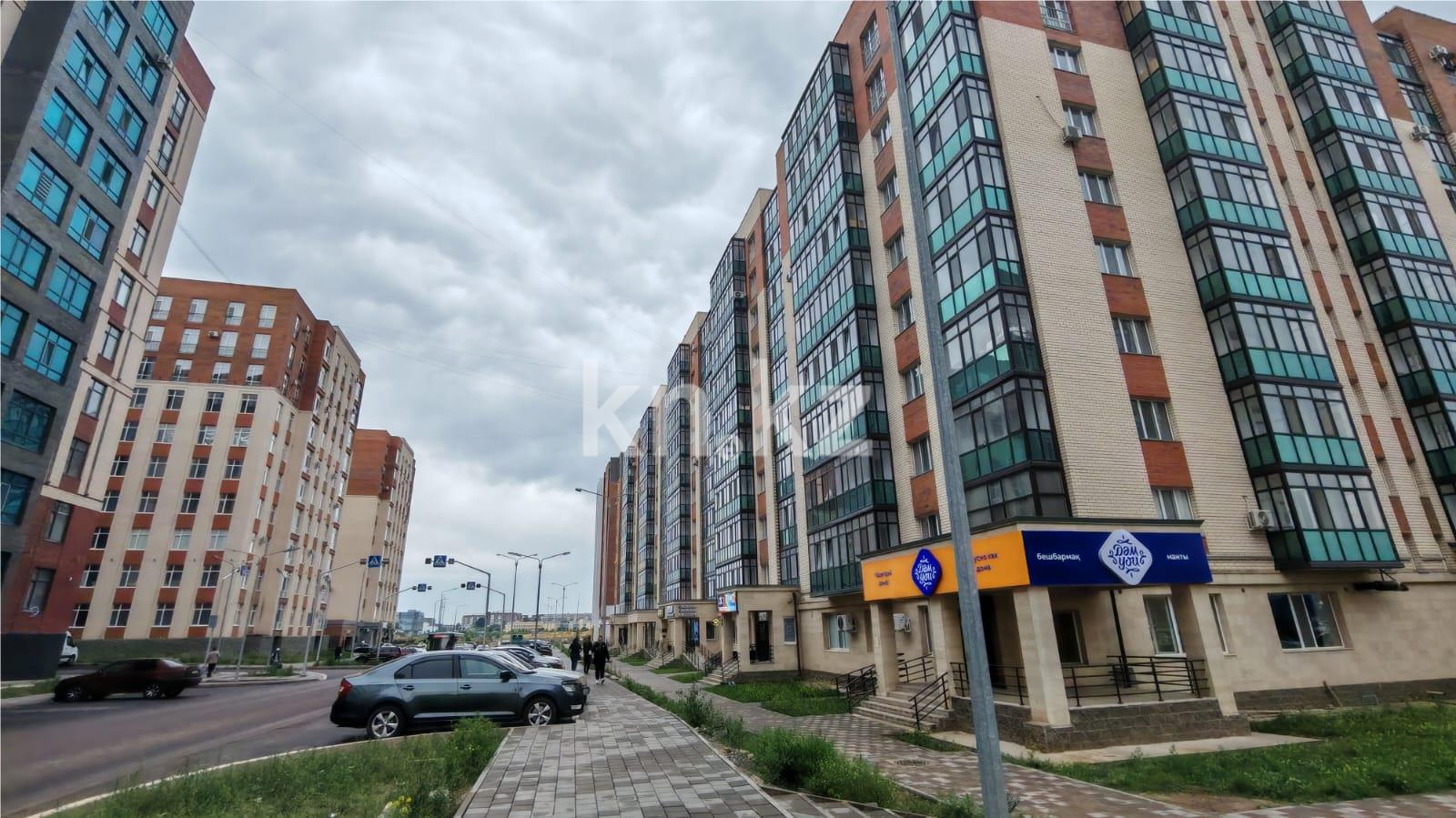 Продажа 3-комнатной квартиры, 114 м², ул. Букетова - Продажа  трехкомнатных квартир в Караганде фото 1 из 11