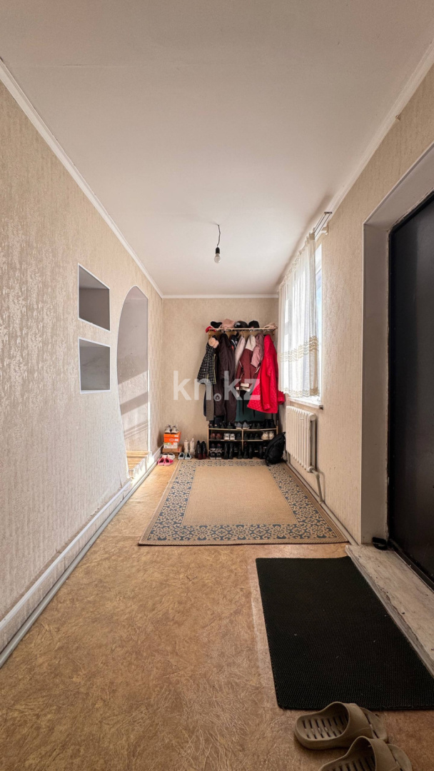 Продажа 8-комнатного дома, 200 м², Мельничная, дом  9а - Продажа домов, коттеджей в Казахстане фото 18 из 40