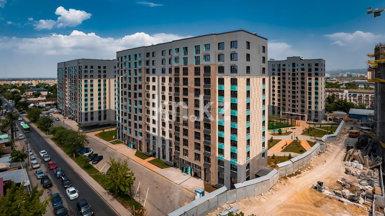 Продажа 2-комнатной квартиры, 74.1 м², ул. Тургута Озала, дом  194 в Алматы - фото 12