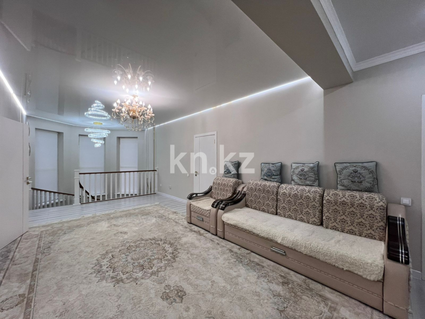 Продажа 7-комнатного дома, 515 м², Косшы, ул.Кобланды батыра - Продажа квартир в Акмолинской области фото 23 из 39