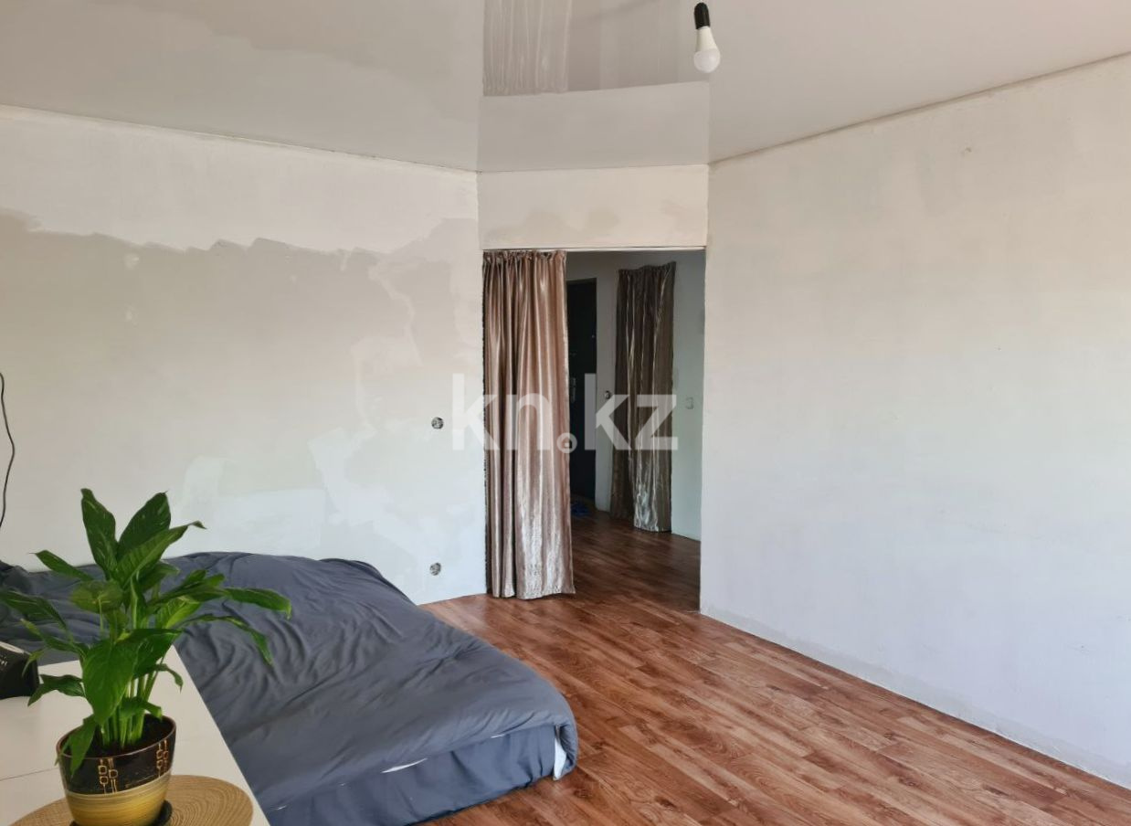 Продажа 2-комнатной квартиры, 52 м², ул. Кабанбай Батыра, дом  99 - Продажа  двухкомнатных квартир в Усть-Каменогорске фото 1 из 27