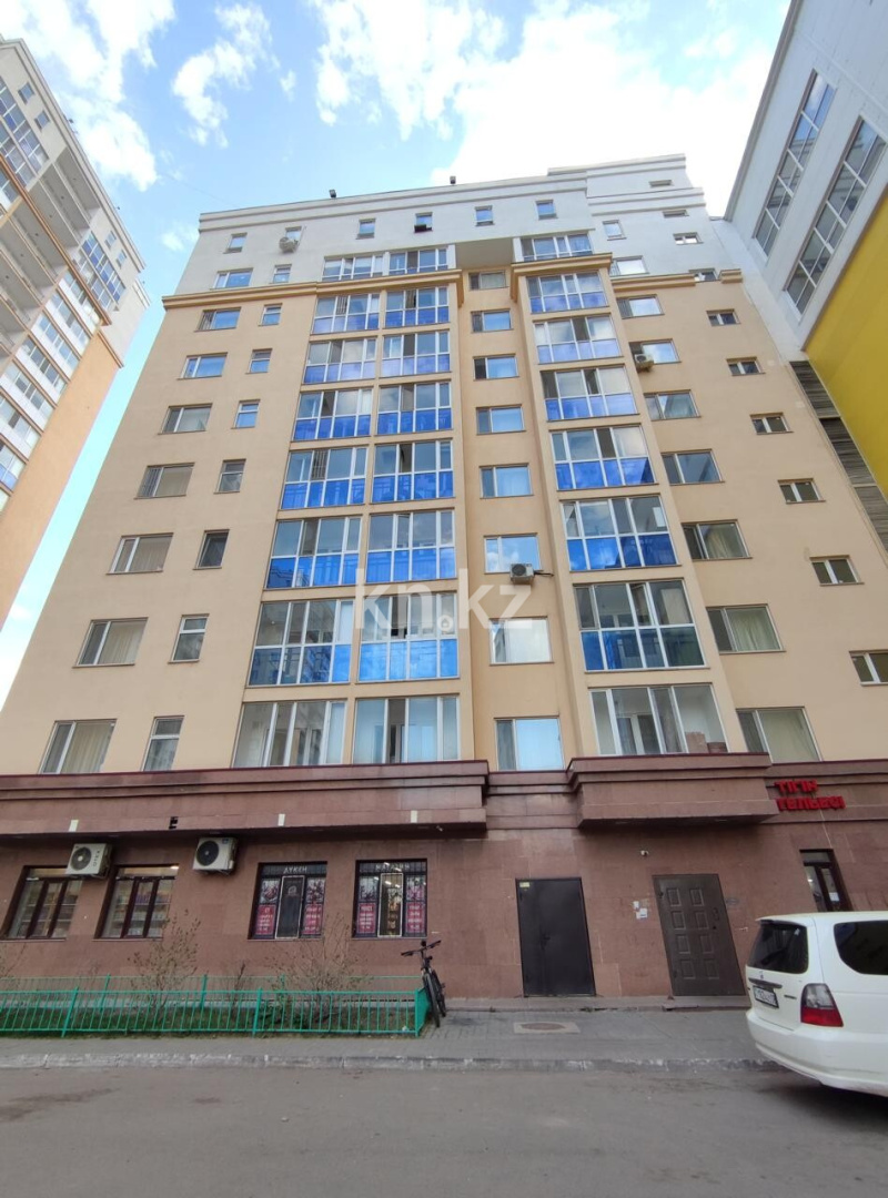 Продажа 2-комнатной квартиры, 65 м², пр. Кошкарбаева, дом  56/2А - Продажа квартир в Астане фото 1 из 16
