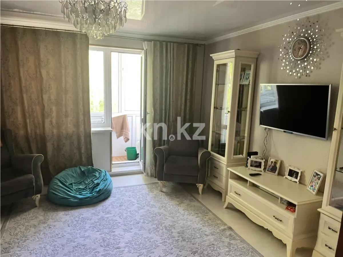 Продажа 3-комнатной квартиры, 65 м², мкр-н Орбита-1, дом  17 - Продажа  трехкомнатных квартир в Караганде без посредников фото 1 из 4