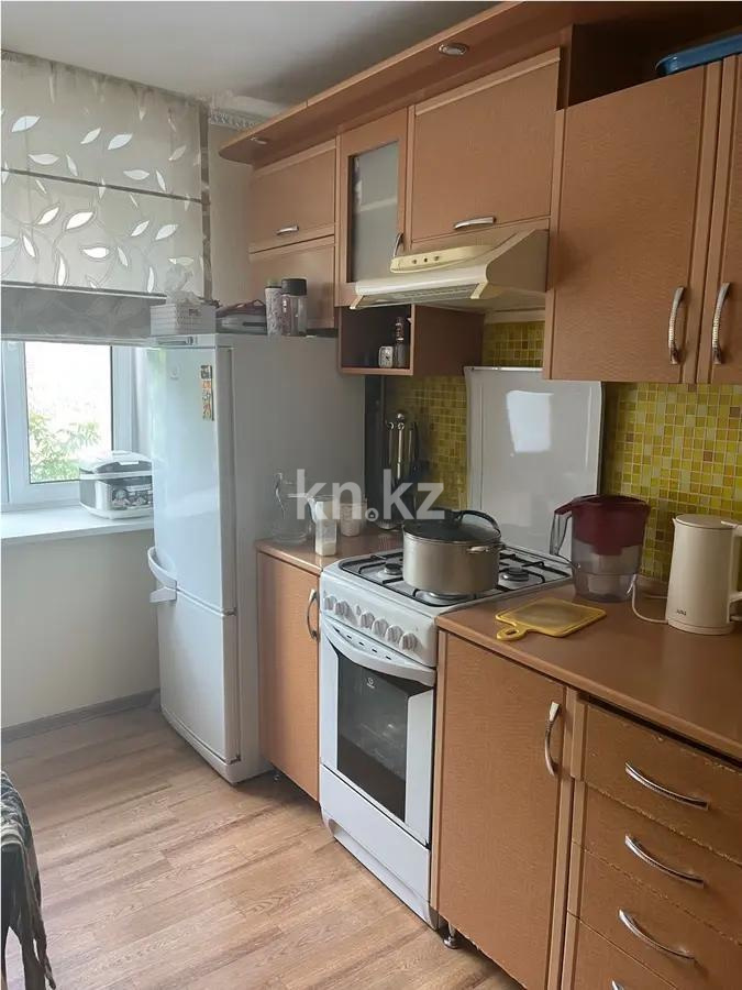 Продажа 3-комнатной квартиры, 70 м², ул. Алиханова, дом  34/4 - Продажа квартир в Караганде фото 3 из 4