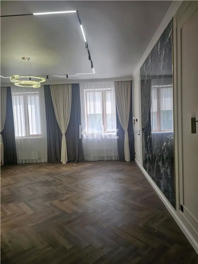 Продажа 4-комнатной квартиры, 120 м², ул. Кенесары, дом  6 стр - Продажа  четырехкомнатных квартир в Астане без посредников фото 1 из 5