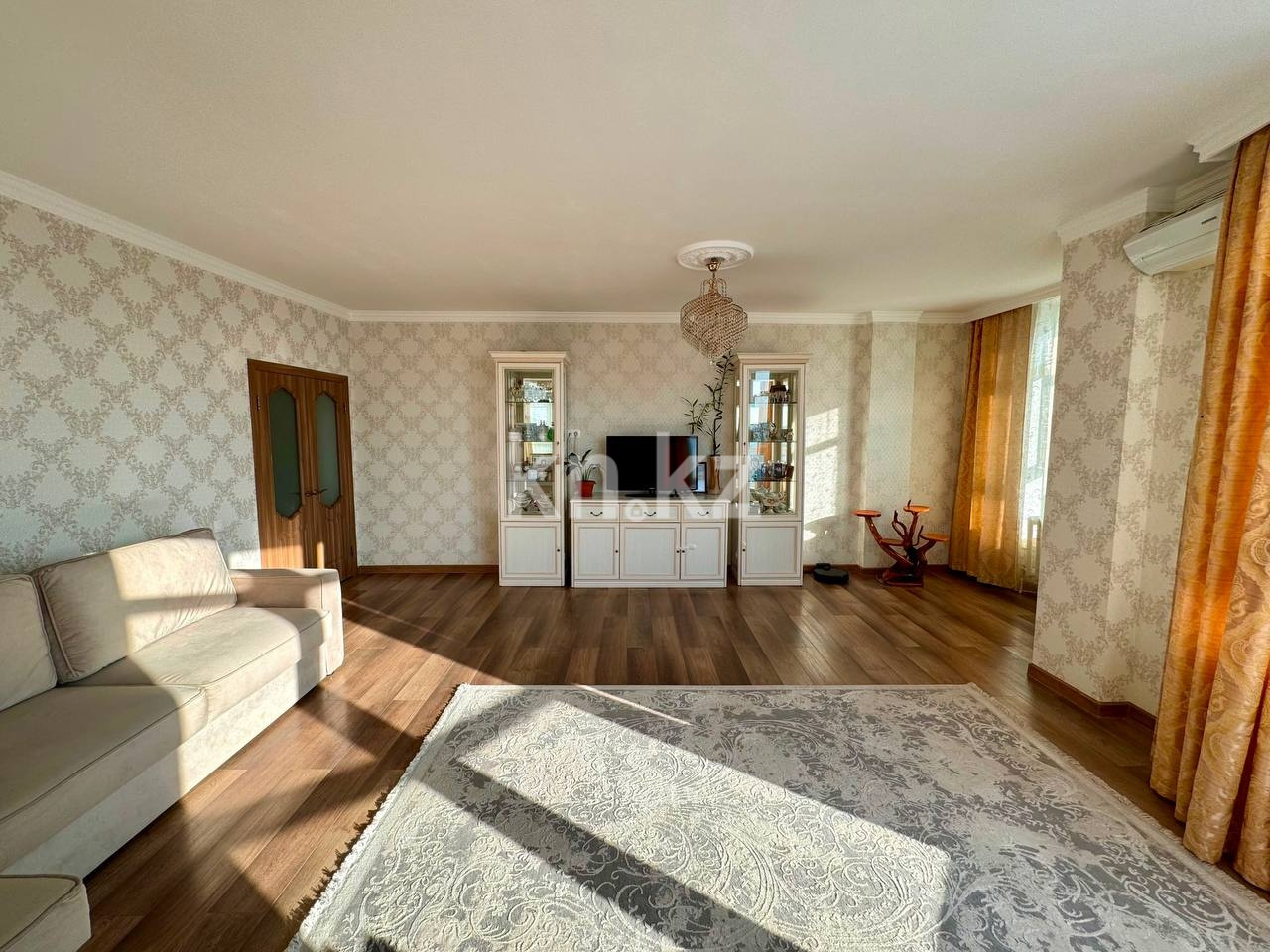 Продажа 2-комнатной квартиры, 93 м² в Астане - фото 3