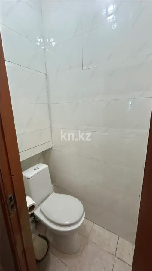 Продажа 2-комнатной квартиры, 56 м², мкр-н Аксай-2, дом  35 в Алматы - фото 4