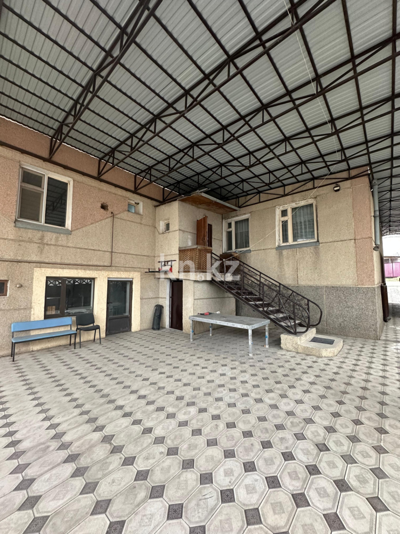 Продажа 7-комнатного дома, 400 м² - Продажа домов, коттеджей в Казахстане фото 1 из 23