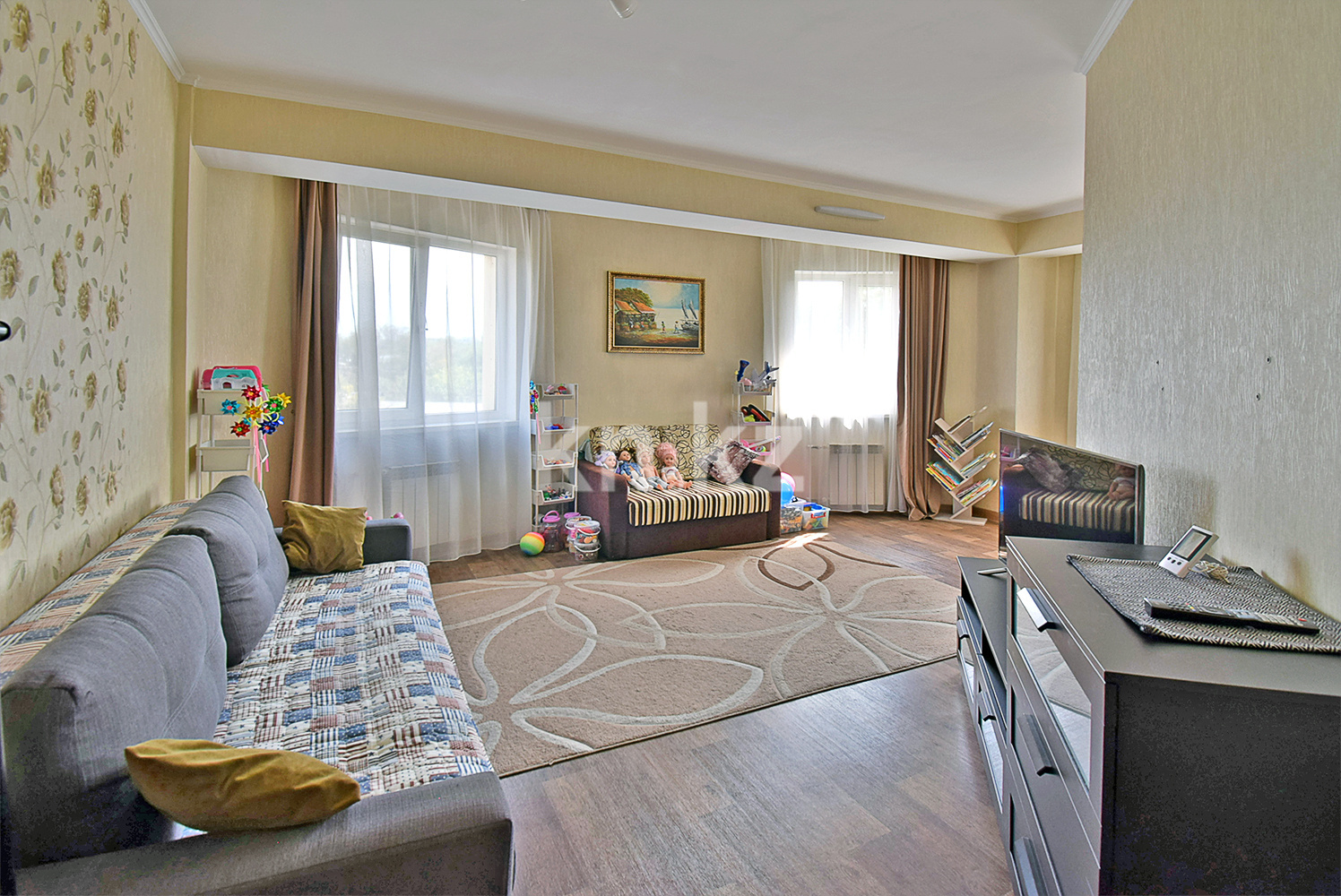 Продажа 2-комнатной квартиры, 74.6 м², мкр-н 1, дом  26а в Алматы - фото 3