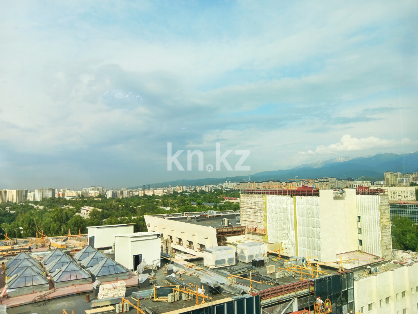 Продажа 2-комнатной квартиры, 86 м² - Продажа двухкомнатных квартир в Ауэзовском р-не Алматы фото 11 из 22
