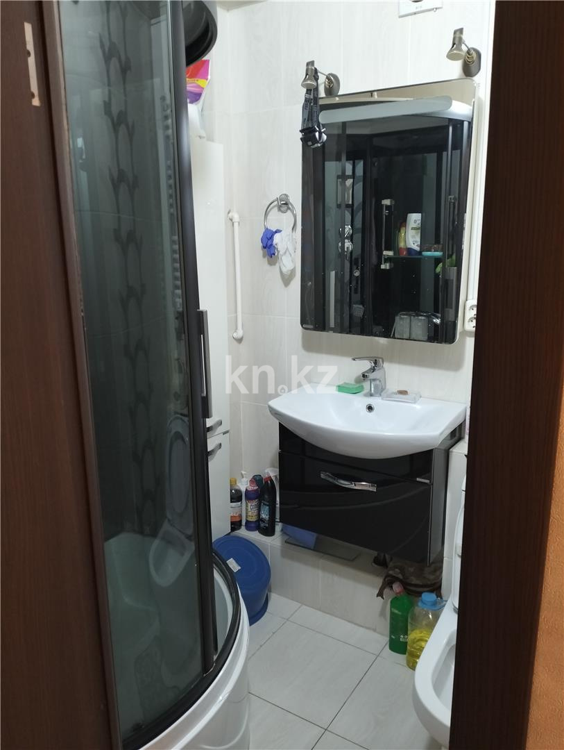 Продажа 2-комнатной квартиры, 46 м², ул. Молдагуловой в Астане - фото 4