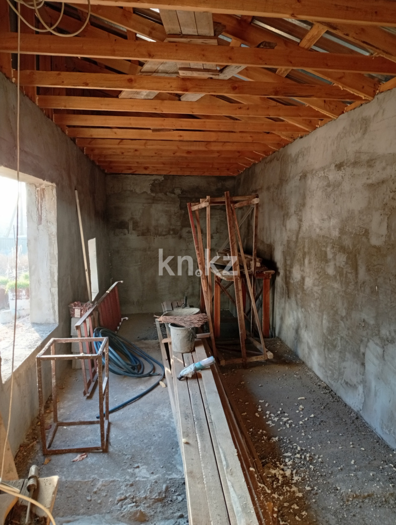 Продажа 4-комнатного дома, 83.5 м², Абая, дом  10 - Продажа и аренда недвижимости в Алматинской области фото 5 из 14