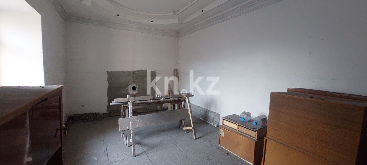 Продажа 9-комнатного дома, 517.9 м², Досжанова, дом  9 - Продажа квартир в Костанае фото 21 из 40