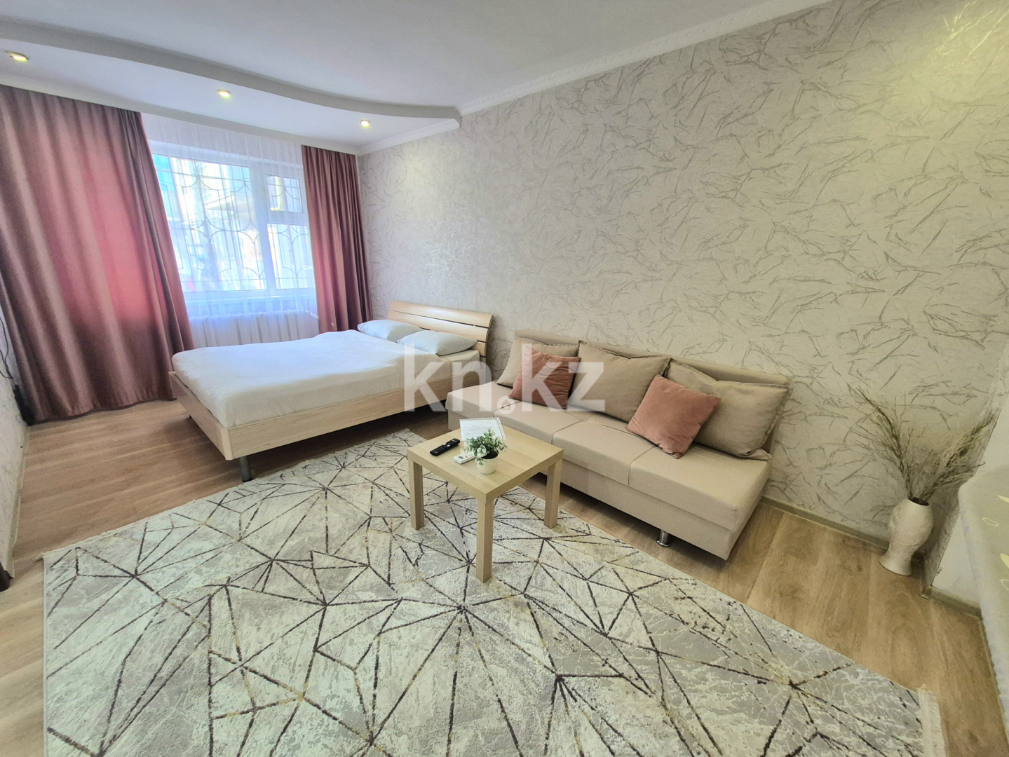 Аренда 1-комнатной квартиры посуточно, 33 м², ул. Мажита Жунисова, дом  179 - Аренда жилой и коммерческой недвижимости в Уральске фото 4 из 9