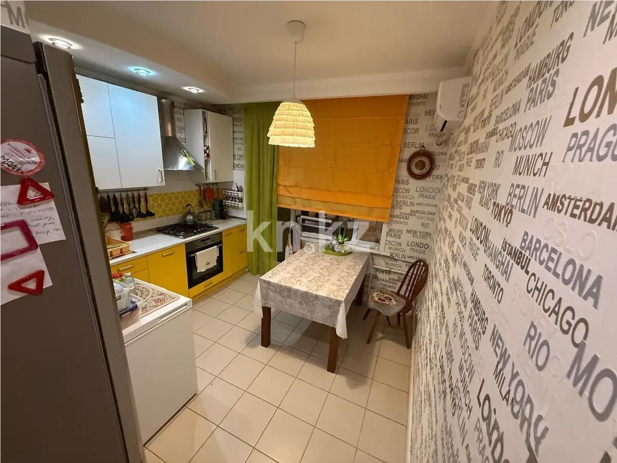 Продажа 3-комнатной квартиры, 65 м², ул. Манаса, дом  49 в Алматы - фото 4