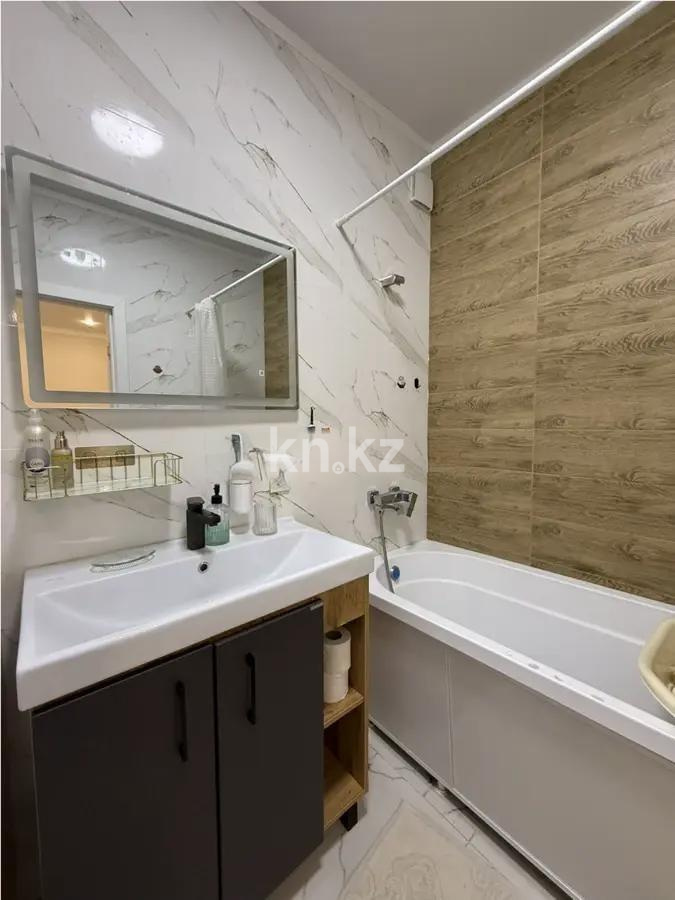 Продажа 2-комнатной квартиры, 56 м², ул. Мухамедханова, дом  23а в Астане - фото 4