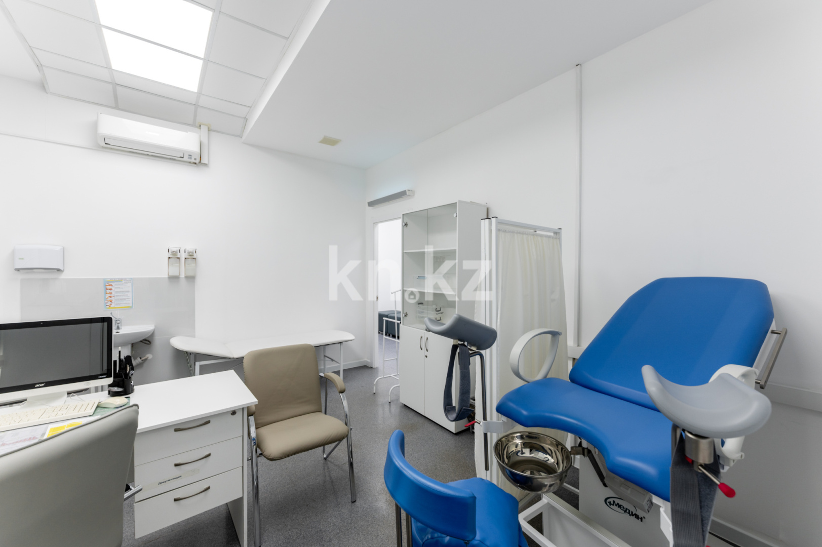 Продажа помещения, 245.5 м² - Продажа офисных и торговых помещений в Астане фото 2 из 28