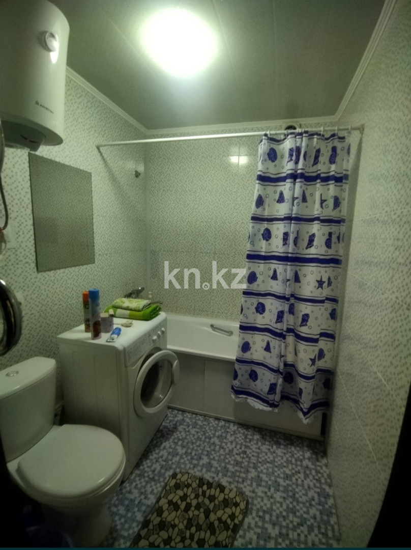 Аренда 2-комнатной квартиры посуточно, 40 м², ул. Дюсембекова, дом  3 - Аренда квартир посуточно в Караганде с фото фото 9 из 13