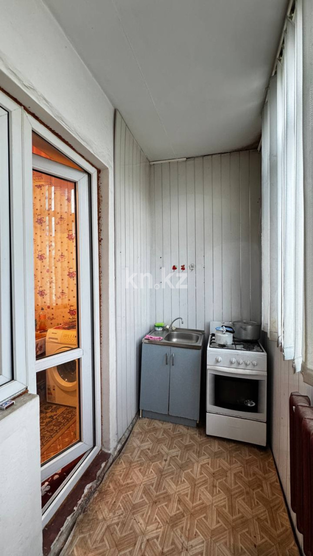 Продажа 1-комнатной квартиры, 38 м², 10 мкр, дом  24 - Продажа и аренда недвижимости в Таразе фото 6 из 14