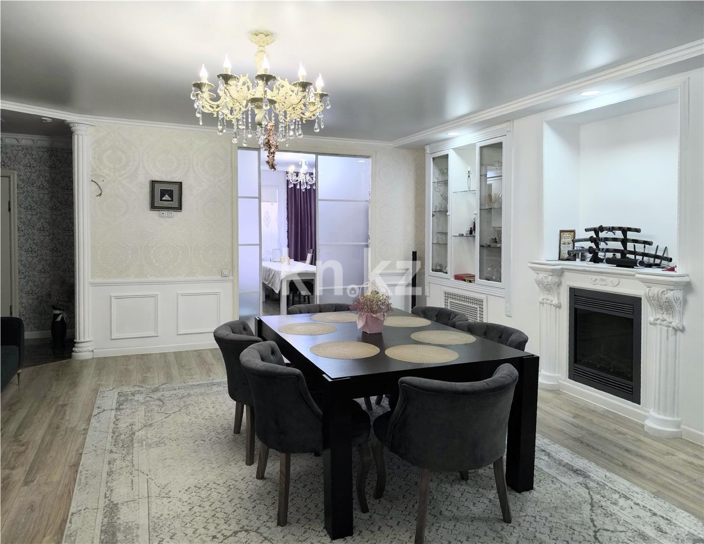 Продажа 3-комнатной квартиры, 106 м², пр. Шахтеров в Караганде - фото 3