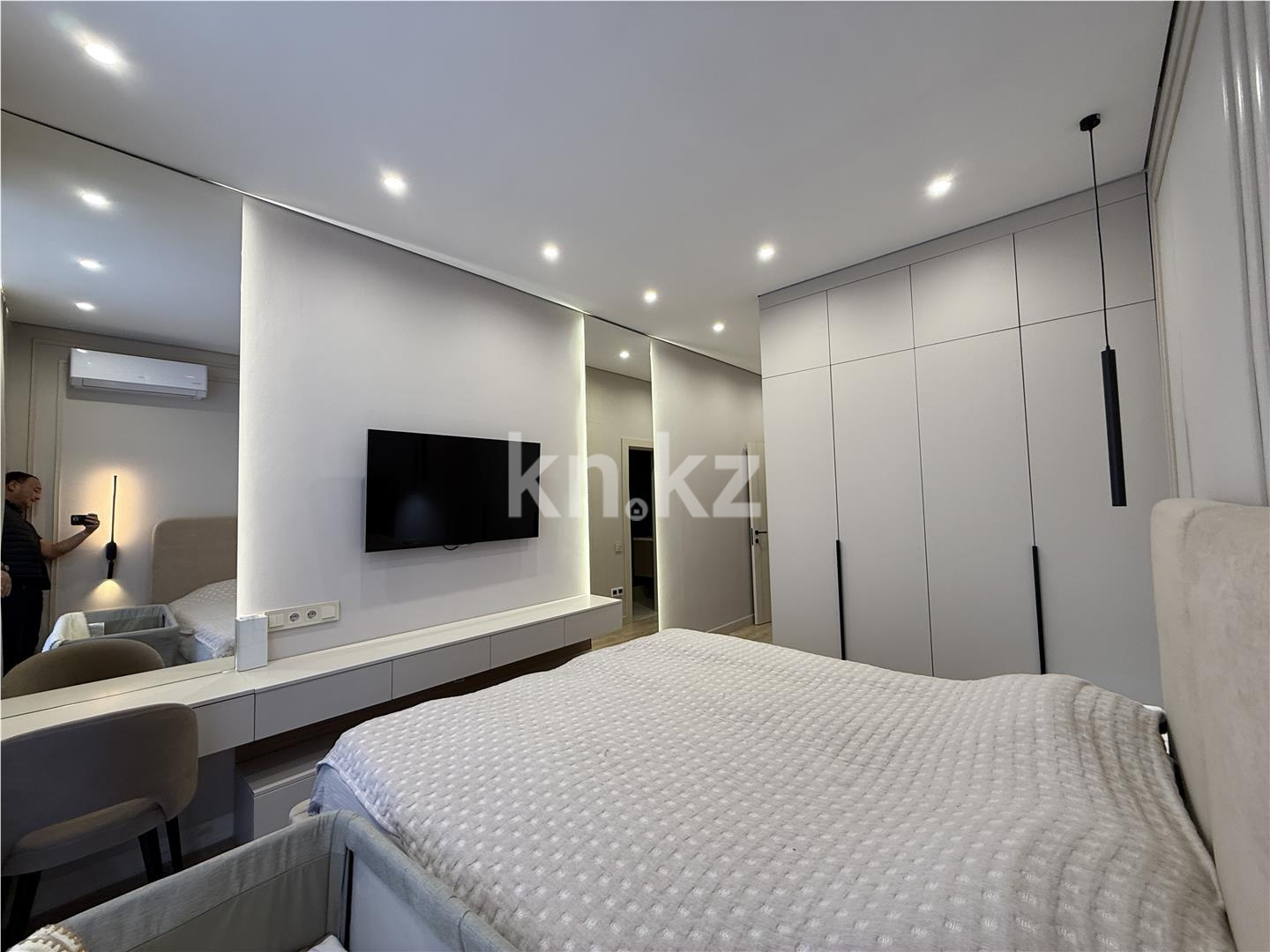 Продажа 3-комнатной квартиры, 88 м², ул. Букетова, дом  3/4 - Продажа квартир в Караганде фото 9 из 36