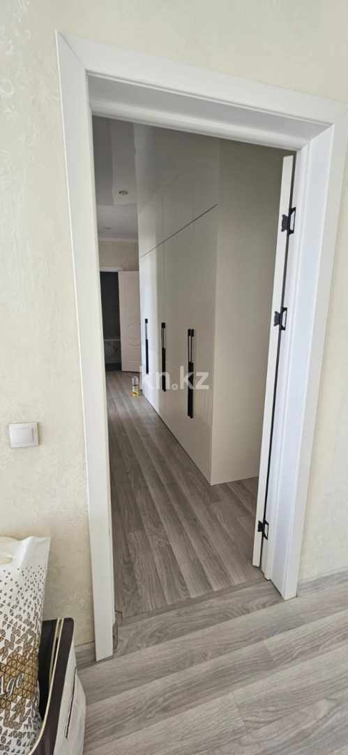 Продажа 2-комнатной квартиры, 65 м² в Караганде - фото 3