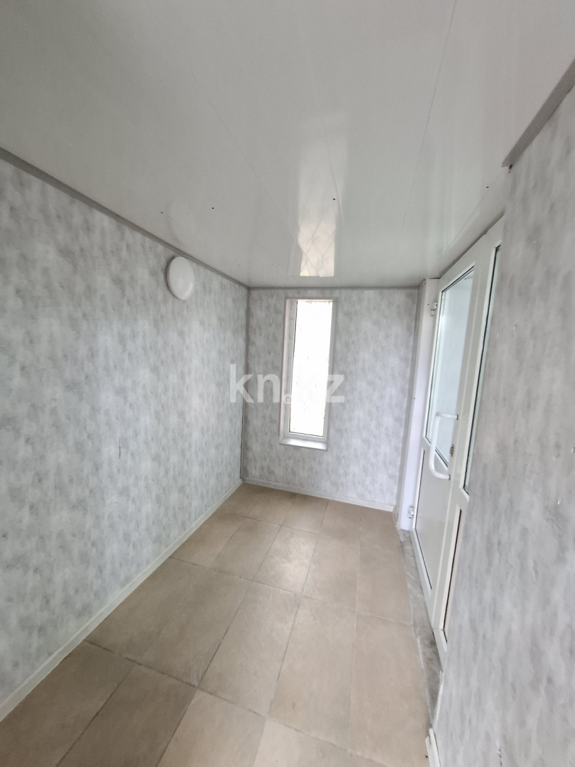 Аренда , пр. Назарбаева, дом  57 - Аренда офисных и торговых помещений в Караганде с фото фото 11 из 17