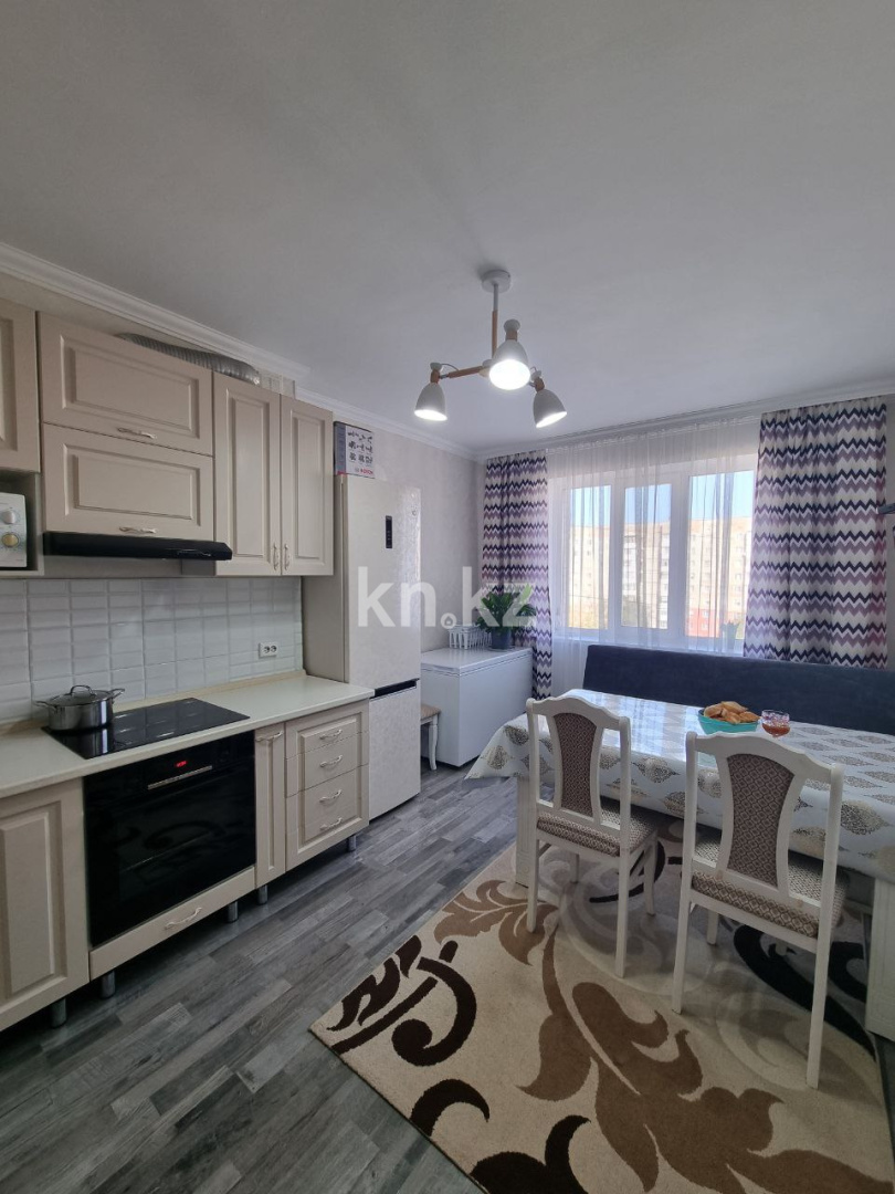 Продажа 3-комнатной квартиры, 92 м², ул. Таттимбета, дом  5/5 - Продажа квартир в Караганде фото 8 из 19