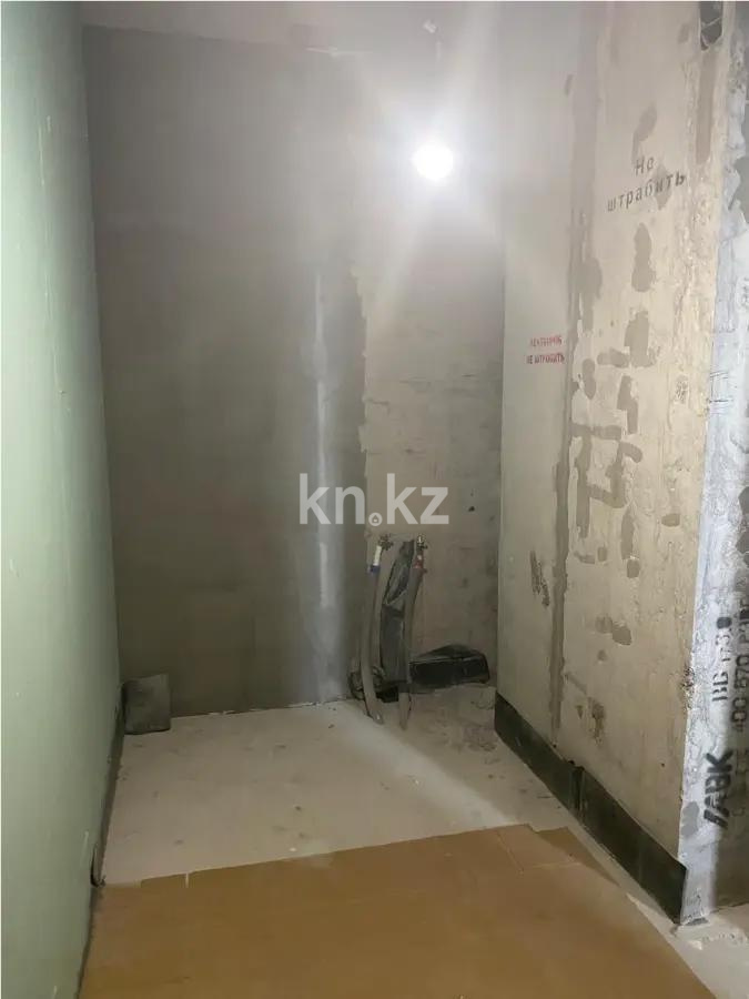 Продажа 3-комнатной квартиры, 67.7 м², мкр-н Гажайып, дом  11/15а в Алматы - фото 4