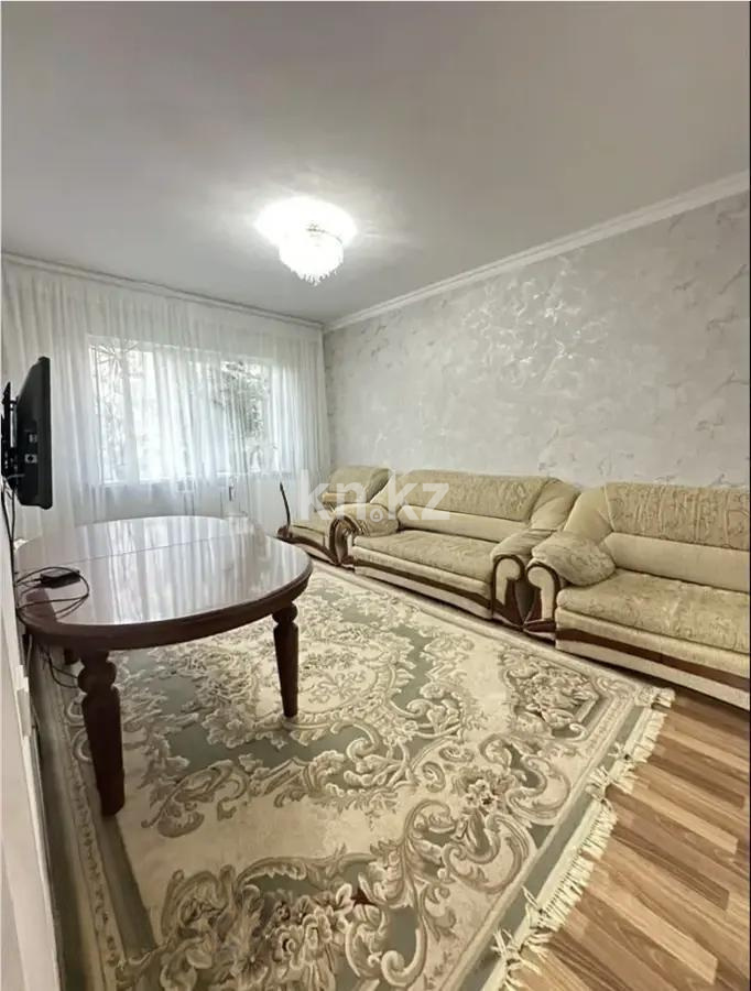 Продажа 3-комнатной квартиры, 65 м², мкр-н Аксай-5, дом  12 - Продажа квартир в Алматы фото 1 из 6
