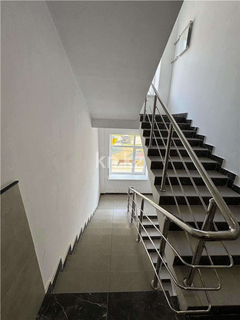 Продажа 2-комнатной квартиры, 68 м², 067 учетный квартал, дом  456/3 в Караганде - фото 24