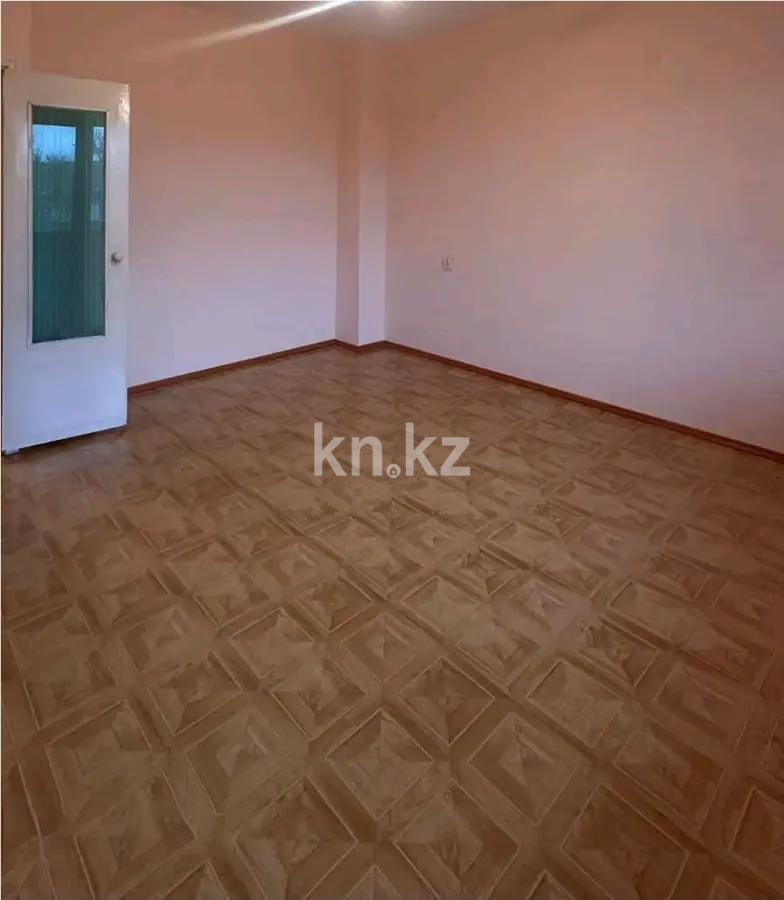 Продажа 3-комнатной квартиры, 90 м², ул. Жандосова, дом  184в - Продажа квартир в Алматы фото 1 из 4