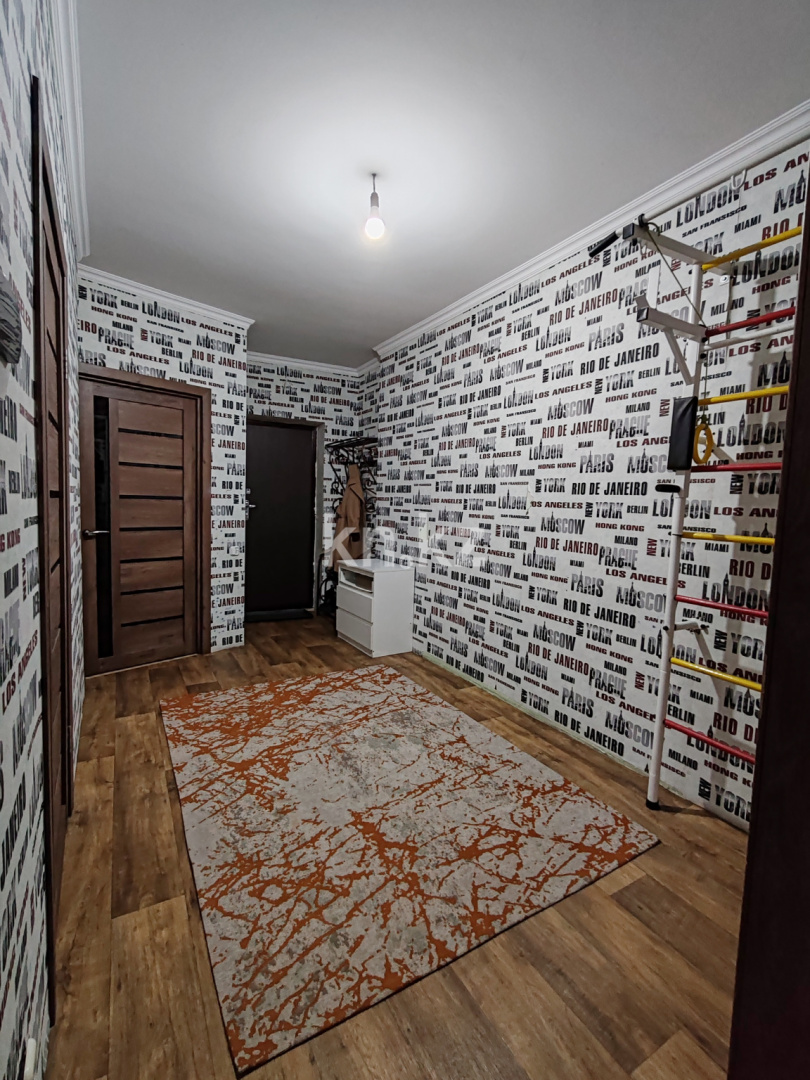 Продажа 3-комнатной квартиры, 80 м², ул. Сарыарка, дом  19 в Караганде - фото 10