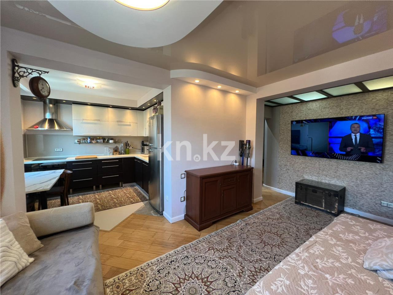 Продажа 3-комнатной квартиры, 63 м² - Продажа трехкомнатных квартир в Караганде фото 1 из 11