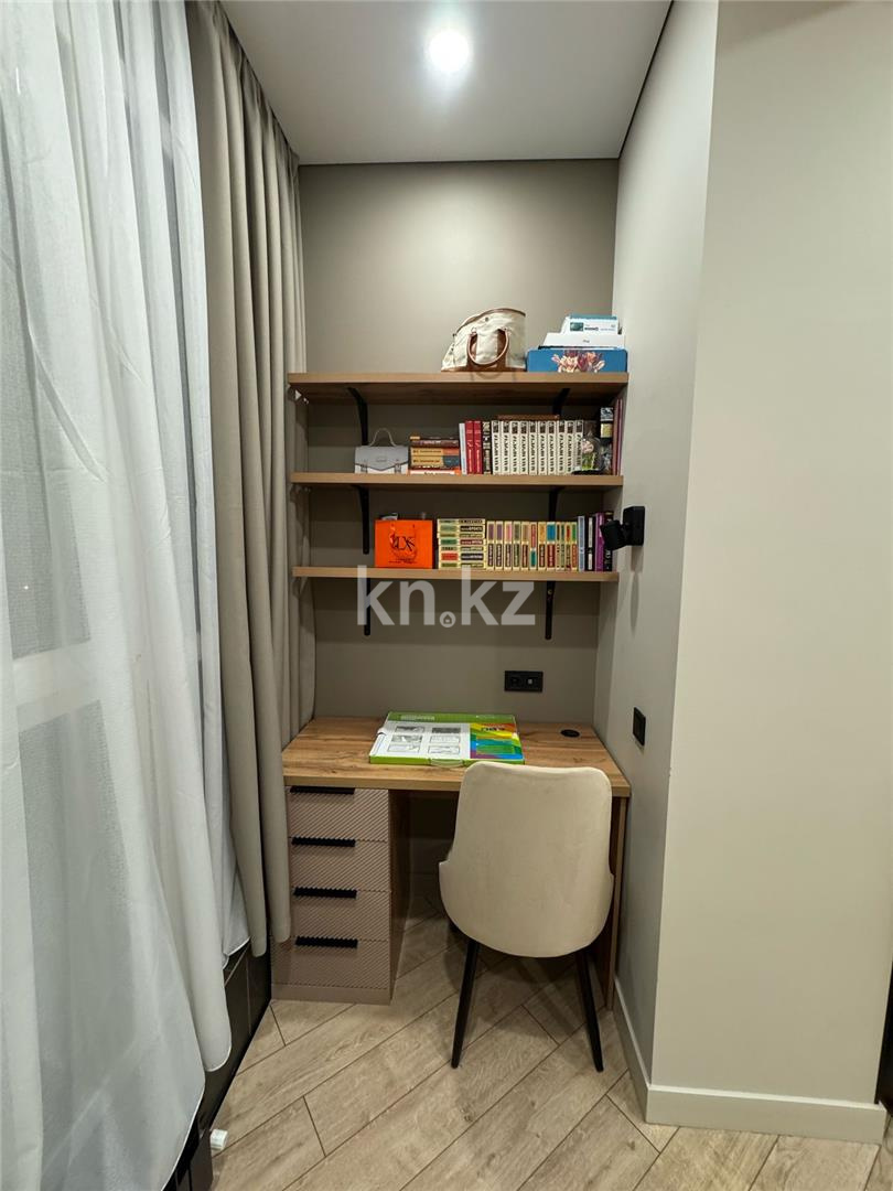 Продажа 4-комнатной квартиры, 103 м², пр. Республики, дом  участок 1/7 - Продажа  четырехкомнатных квартир в Караганде фото 14 из 22