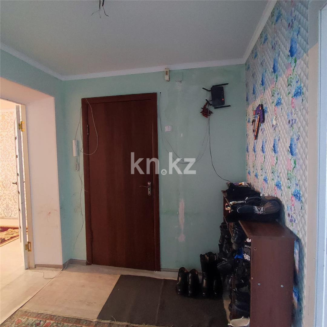 Продажа 3-комнатной квартиры, 60 м², мкр-н 2 - Продажа квартир в Казахстане фото 16 из 17
