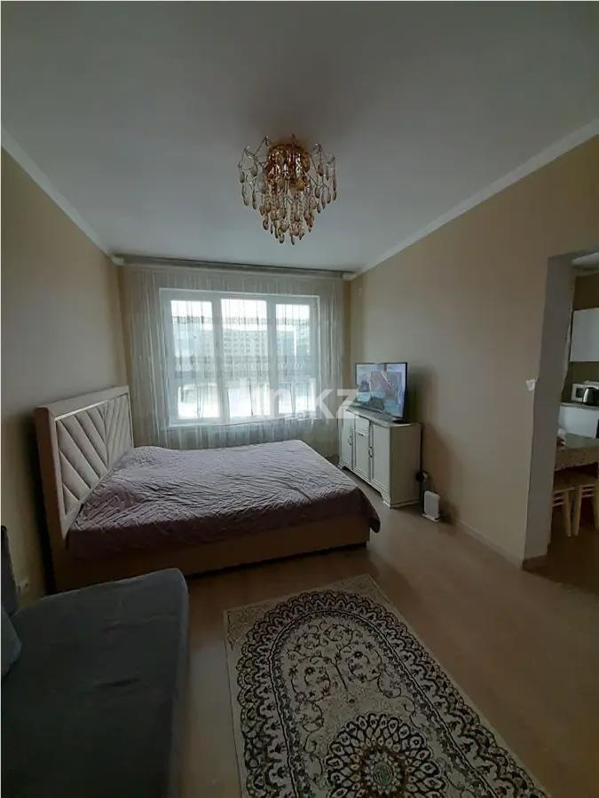 Продажа 1-комнатной квартиры, 37 м², ул. Бектурова, дом  4/1 - Продажа квартир в Астане без посредников с фото фото 1 из 4