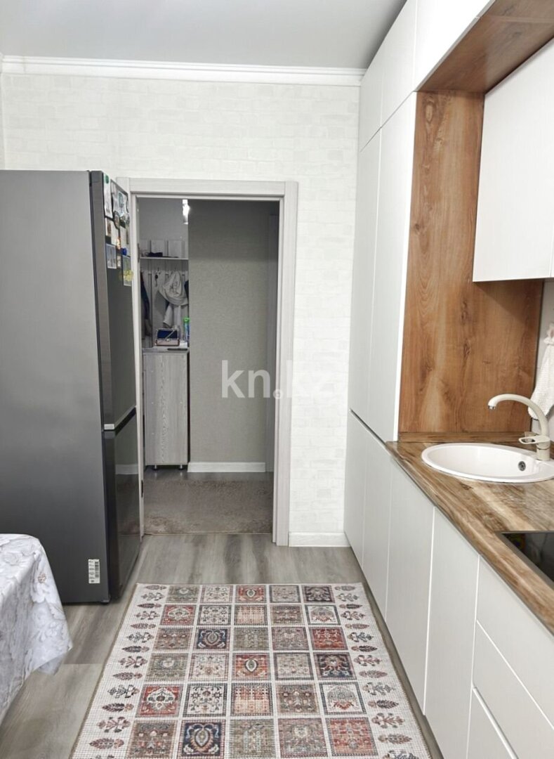 Продажа 3-комнатной квартиры, 87.4 м² в Усть-Каменогорске - фото 15