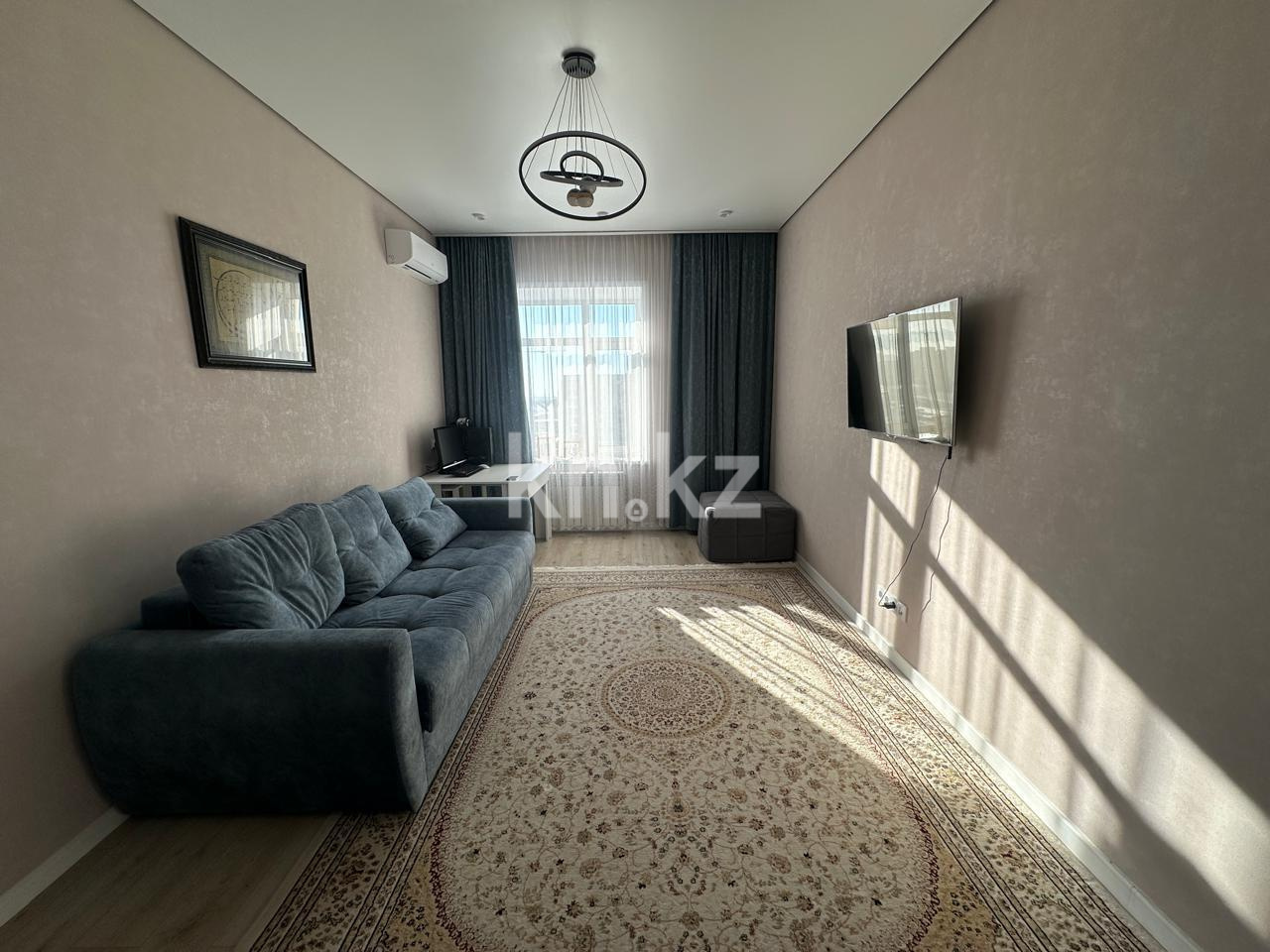 Продажа 2-комнатной квартиры, 60 м², ул. Муканова, дом  55/2 - Продажа  двухкомнатных квартир в Караганде фото 1 из 13