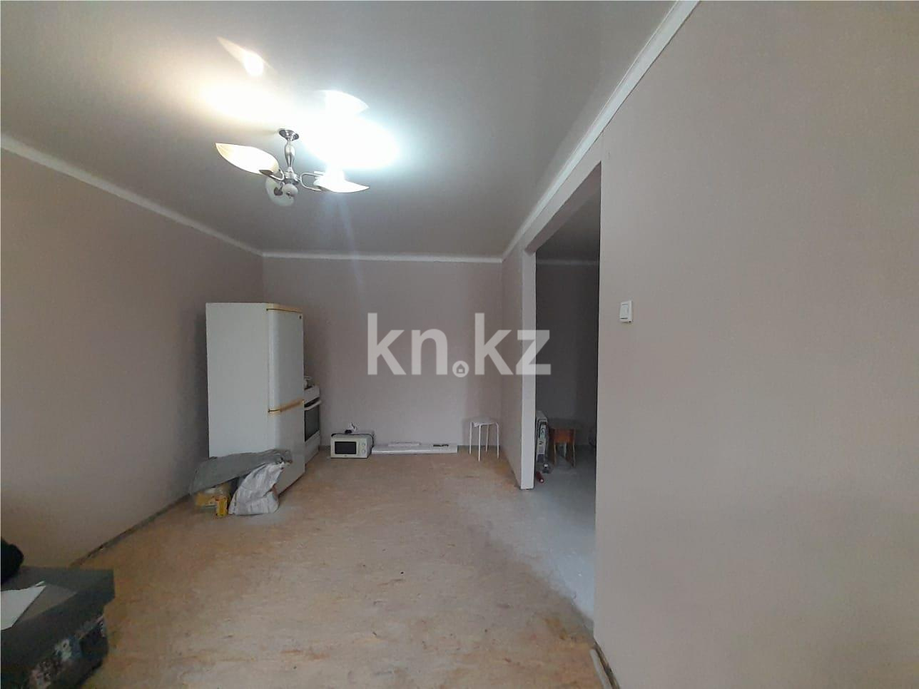 Продажа 1-комнатной квартиры, 30 м², ул. Ержанова, дом  38 - Продажа  однокомнатных квартир в Караганде с фото фото 2 из 8