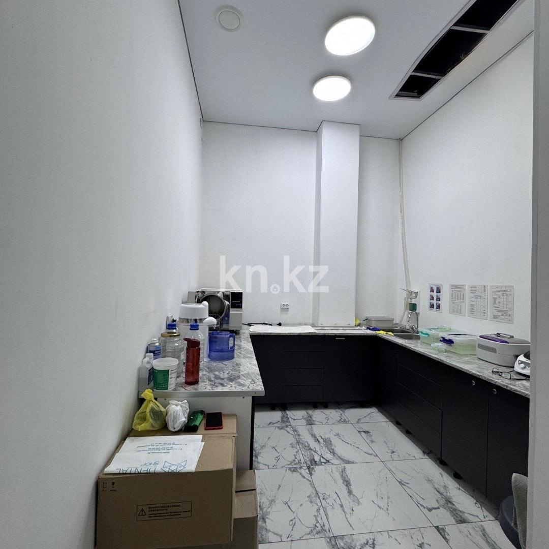 Продажа помещения, 146 м² - Продажа офисных и торговых помещений в Алматы фото 1 из 14