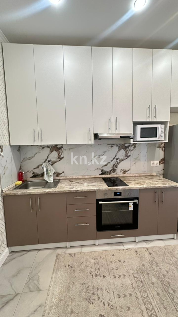 Аренда 1-комнатной квартиры, 40 м² - Аренда недвижимости в Астане фото 1 из 13