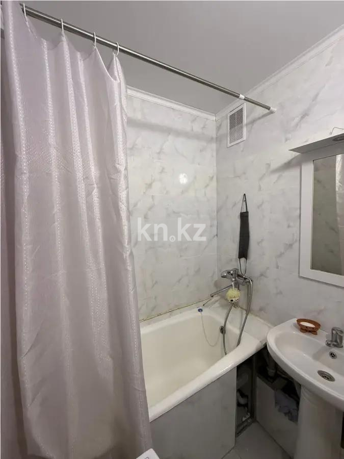 Продажа 2-комнатной квартиры, 52.8 м², ул. Толе би, дом  152 в Алматы - фото 5